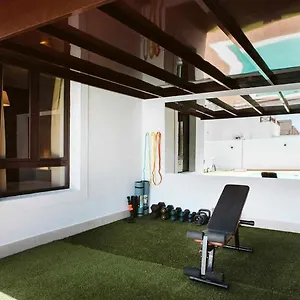 https://villa-lyra.in-canary-islands.com